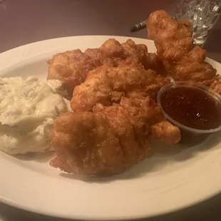 Chicken tenders and garlic mashed potatoes