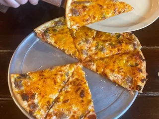 Kozy Korner Bar And Pizza