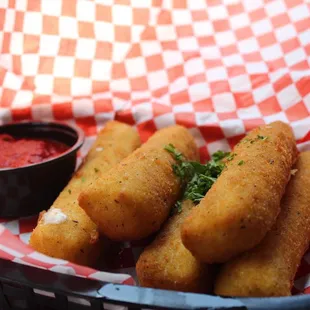 Mozzarella sticks were really good!