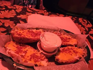 The Plate Bar and Grill