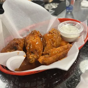 Medium Hot Wings Wednesday $5 Special