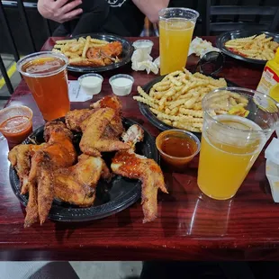 Wing flight w fries &amp; brew