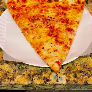 Regular cheese slice
