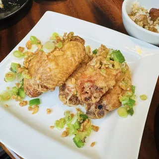 Salt and Pepper Chicken Wings