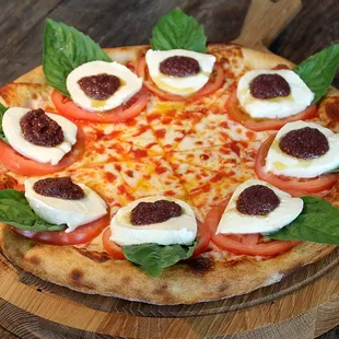Caprese Pizza