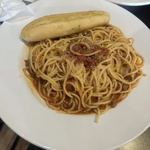 Spaghetti with marinara and meat sauce