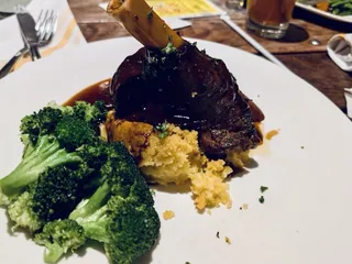 Black Horse Tavern