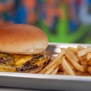 Smashed Burger w/ Fries