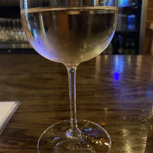 The flat rosé. Large pours here!