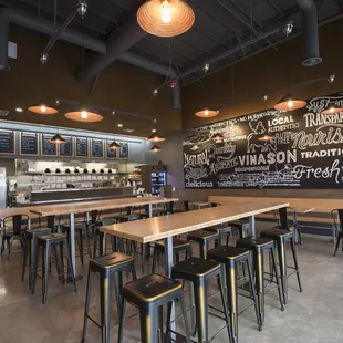 the restaurant&apos;s dining area