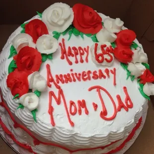 Beautifully decorated cake!