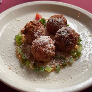 Bracialoni Balls