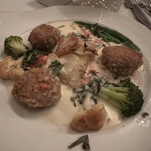 Pecan Macadamia Crusted Sea Scallops