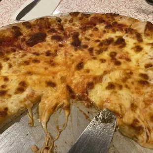 Amazing cheese pizza
