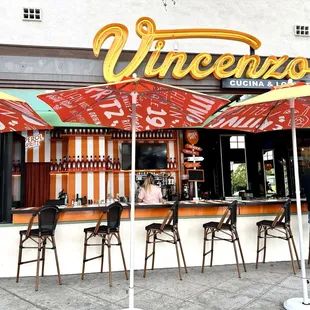 At Vincenzo