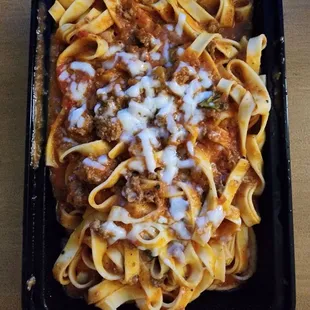 TAGLIATELLE BOLOGNESE