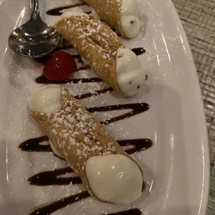 Cannoli