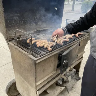 Vincenzo&apos;s grills fresh meats every Friday and Saturday YEAR ROUND!!  (4/16/2021)
