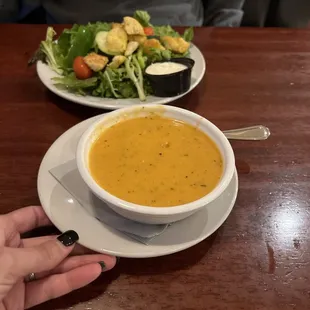 Side Salad &amp; Crab Bisque!