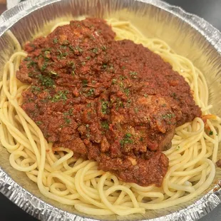 Spaghetti and meatballs