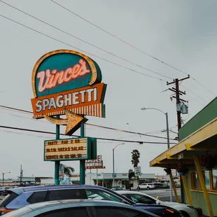 Vince's Spaghetti neon sign.