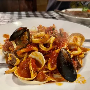 Seafood Fradiavolo
