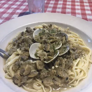 Linguine Vongole