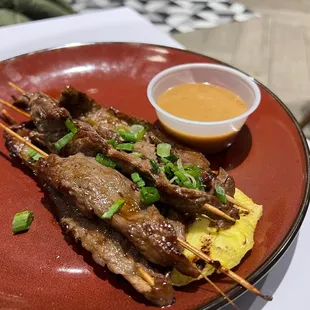 Teriyaki beef satay