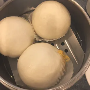 Custard bun