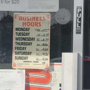 Hours as of Nov 7th, 2021. It's not up to date on Yelp or Google, but hopefully it'll be fixed soon. They change their hours often.