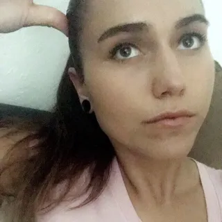 Gia H.