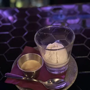 Affogato Vegan vanilla gelato dosed with caramel espresso