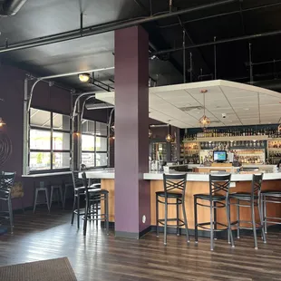 Open bar and comfortable seating areas