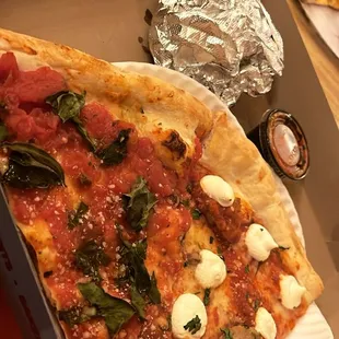 food, pizza