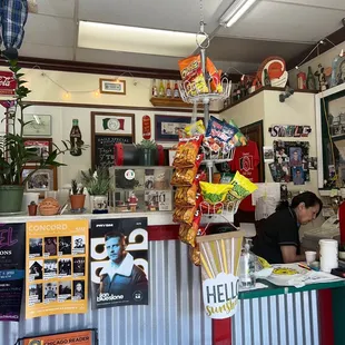 Lil walk up counter