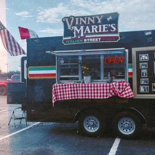 Food truck exterior