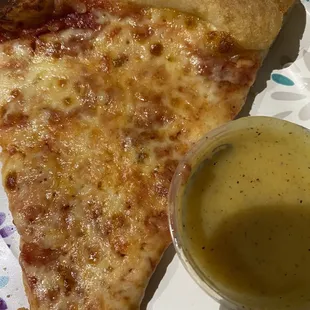 Cheese pizza with garlic butter sauce.