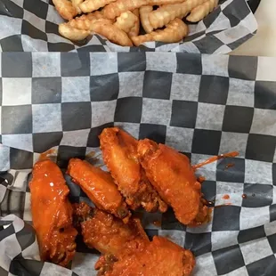 chicken wings and fries