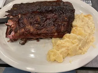 Green Street Pub & Eatery