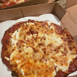 Pepperoni, Mozzarella and Ricotta Proteinza