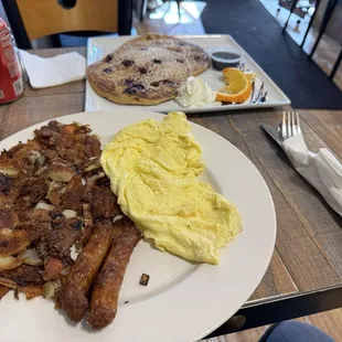 The hungry man will not only fill you up, it will be very very pleasing to your palate