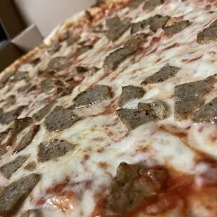 More meatball pizza!