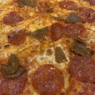 pepperoni and sausage pizza