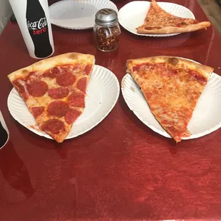 Good ny pizza I liked the sauce. I will definitely come back again.