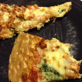 Chicken spinach pizza. Delicious!