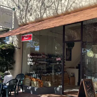 the outside of a wine shop