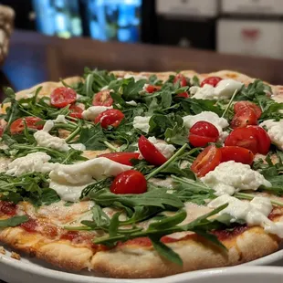 Arugula and burrata pizza