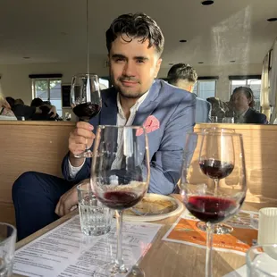 A VINOPOP member chillin!