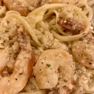 Shrimp scampi that they dumped a boatload of garlic on. It should&apos;ve been on my hubby&apos;s pizza not mine.