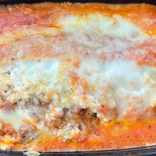 Excellente homestyle Baked Lasagna @ #Vino&apos;s-Old Field Crossing.